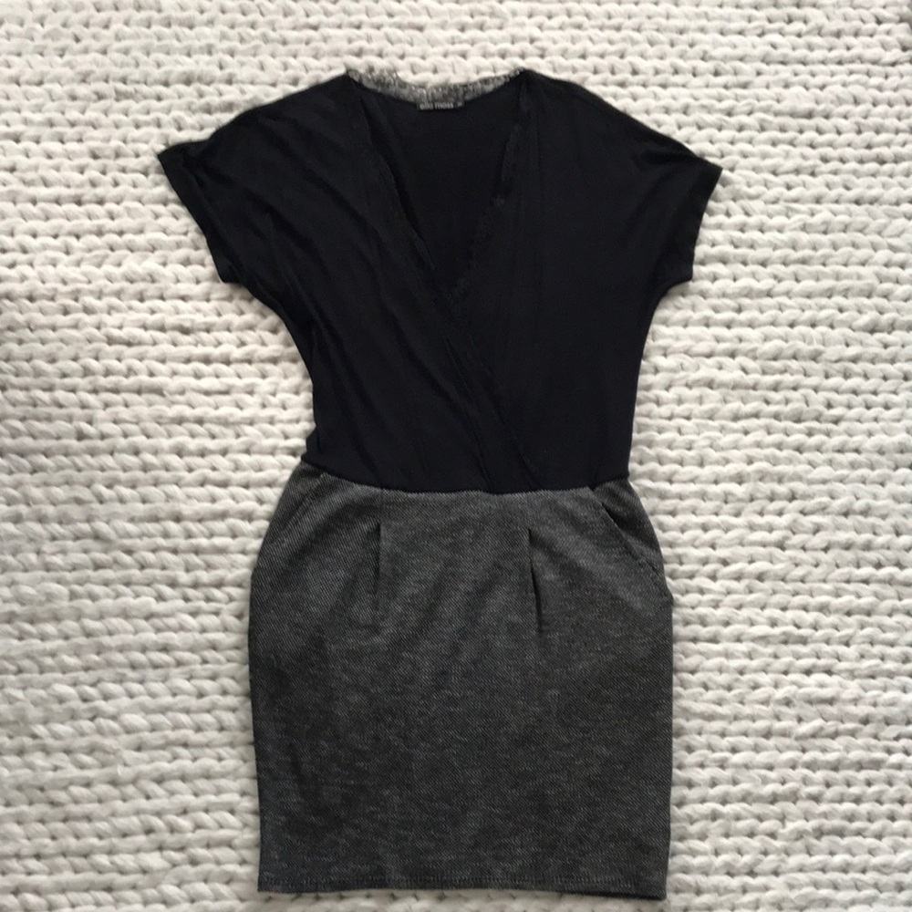Ella Moss Black Sheath Dress Crew Neck Short Sleeve
